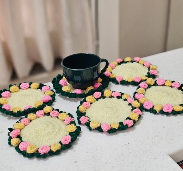 Colourful crochet tea coasters by Mona
